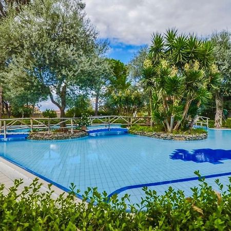 Cozy Sorrento Apartment Bagian luar foto