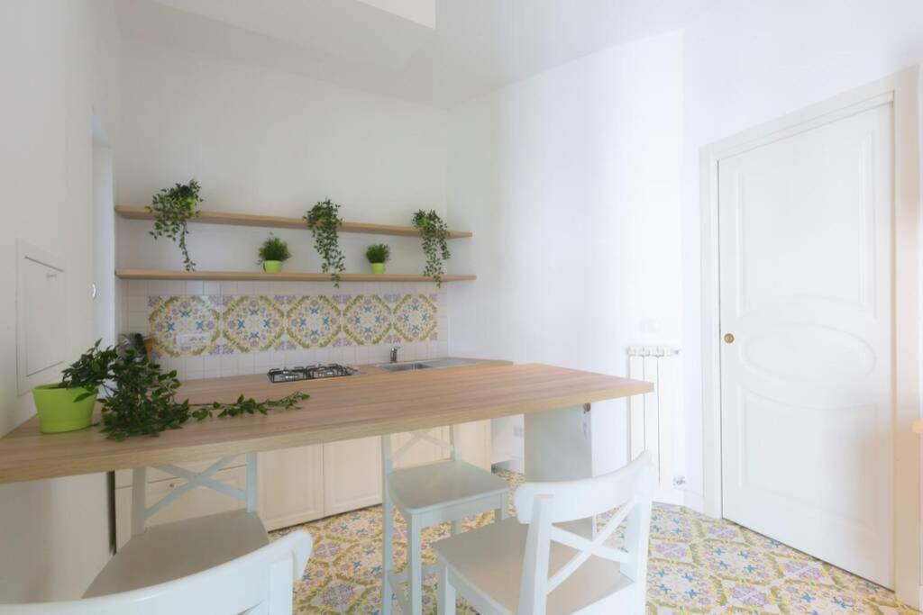 Cozy Sorrento Apartment Bagian luar foto